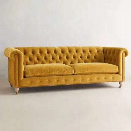 Elegant sectional sofa layout