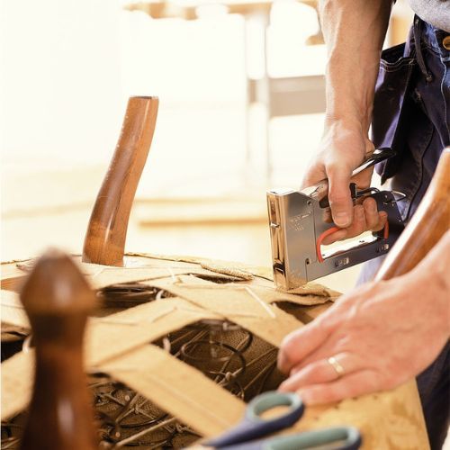 wood carpenter Dubai