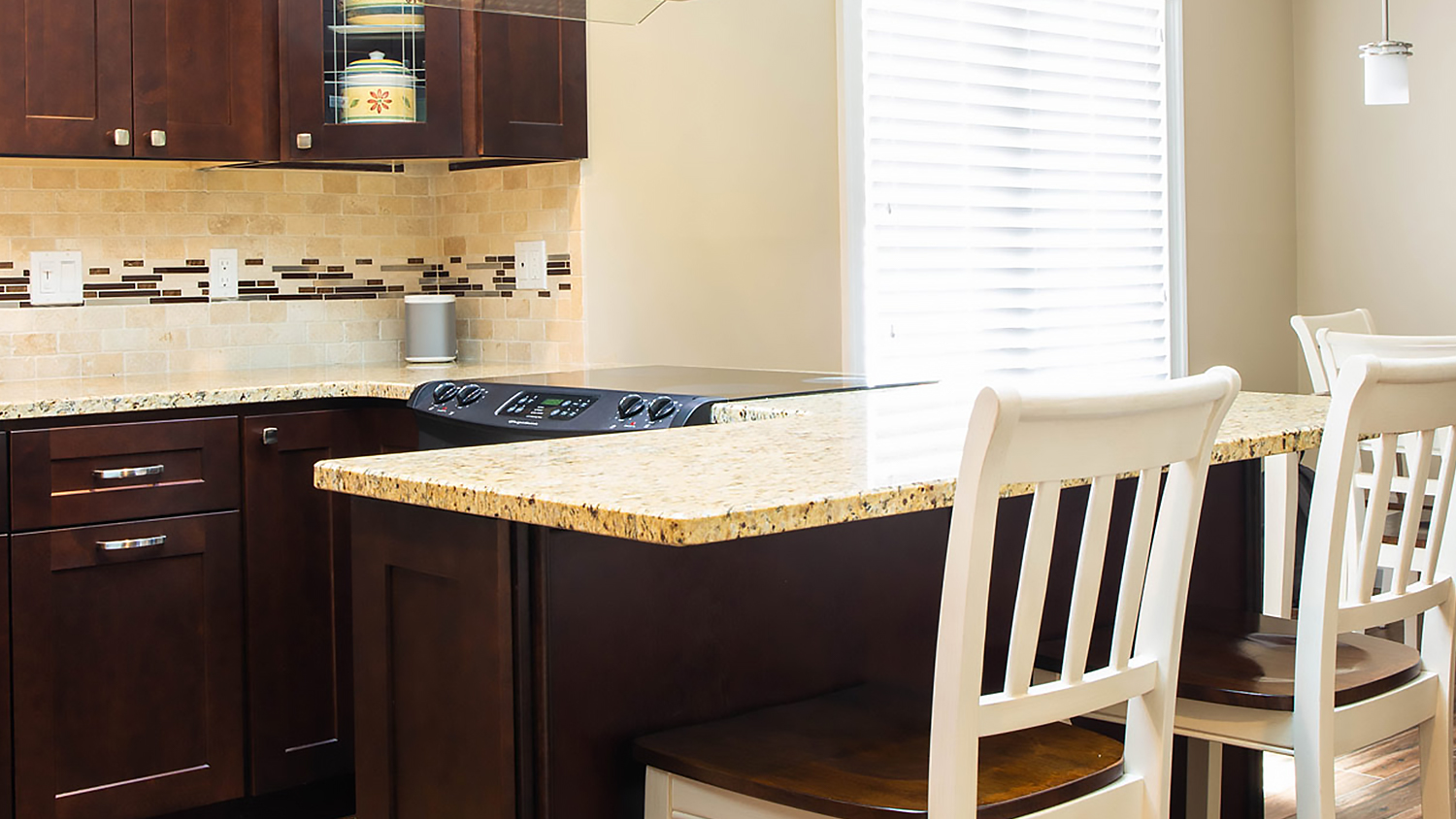 Dark Bay Shaker Cabinets